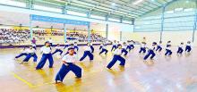 အအ