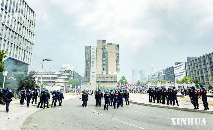 ဆောင်းပါး