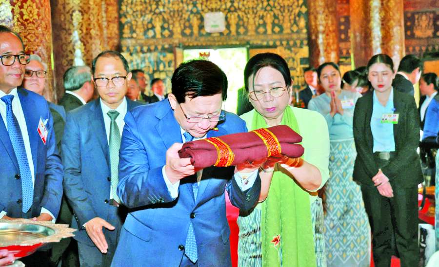 ဆောင်းပါး